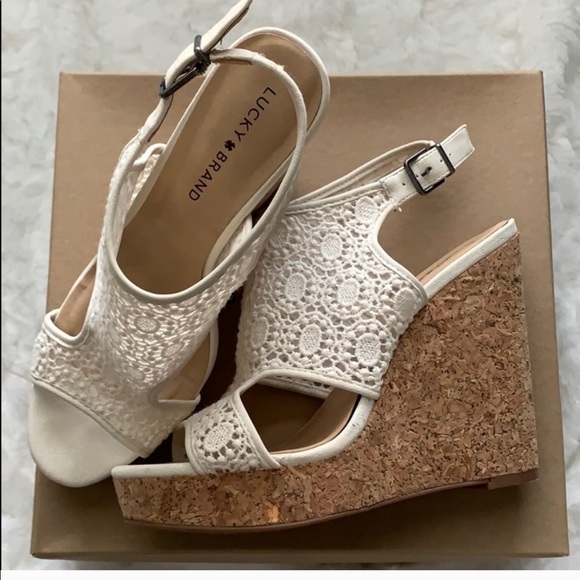 🤍Lucky Brand Cream Lace Wedge Size 10 - Picture 5 of 6